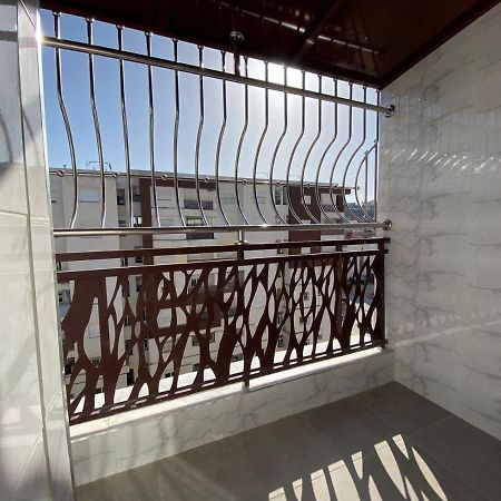 La Perle Du Detroit : Appartement Familial A Mesnana Golf Tanger. Exterior foto